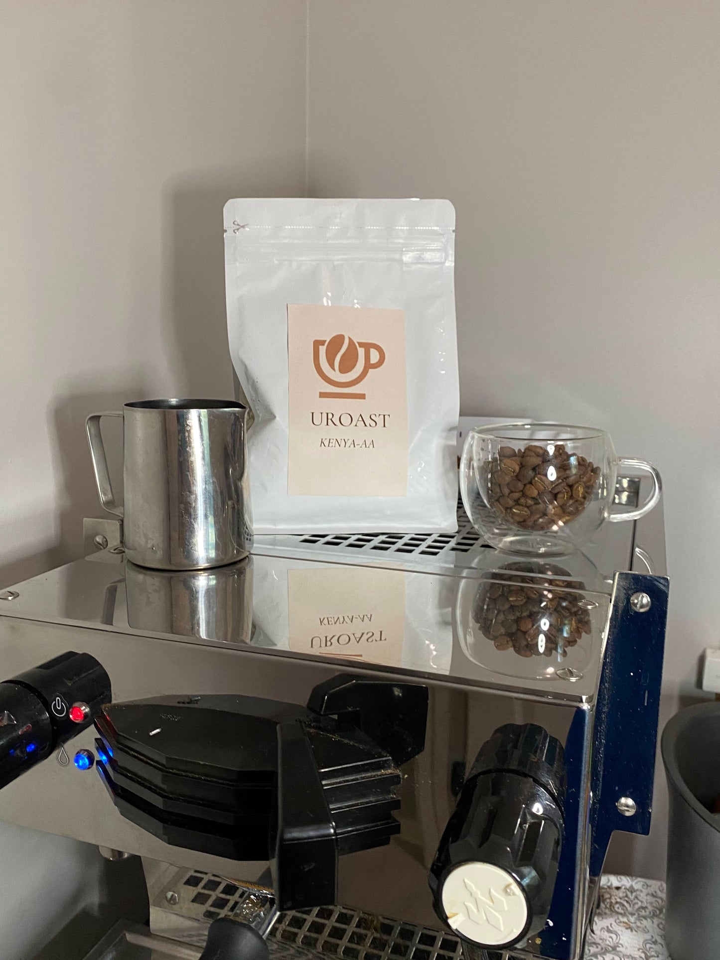 UROAST COFFEE KENYA-AA (1lbs)